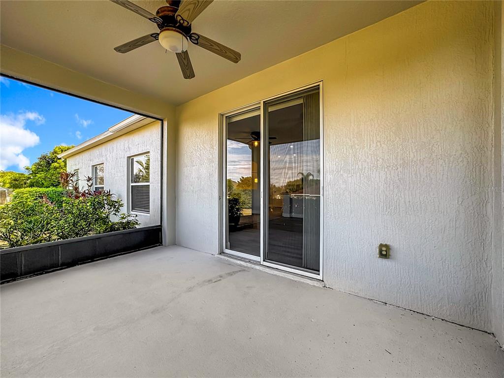 312 Towhee Road Winter Haven, FL 33881 - Photo 41 of 45 a view of an entryway with a ceiling fan