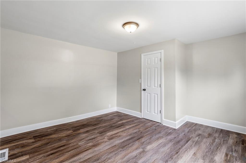 156 Payne Road Thomasville, NC 27360 - Photo 27 of 38 Gallery Image 27