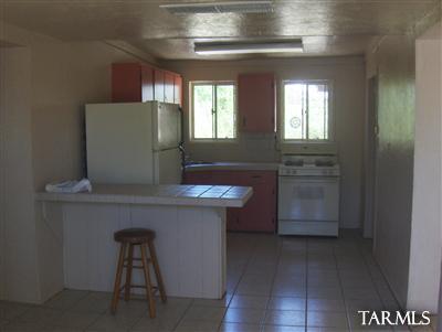 3353 East Kleindale Road Tucson, AZ 85716 - Photo 3 of 7 Gallery Image 3