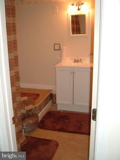 9308 Brandywine Road Clinton, MD 20735 - Photo 14 of 18 Bathroom 2