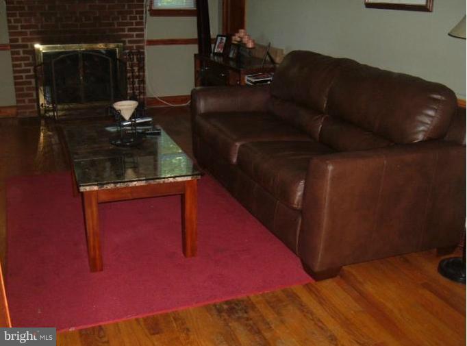 9308 Brandywine Road Clinton, MD 20735 - Photo 6 of 18 Living Room