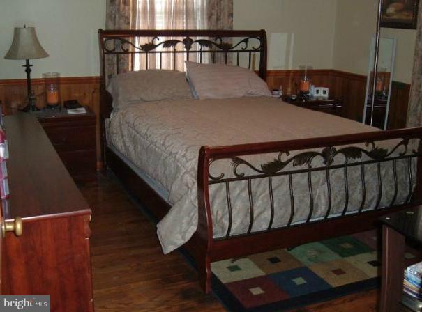 9308 Brandywine Road Clinton, MD 20735 - Photo 8 of 18 Bedroom (Master)