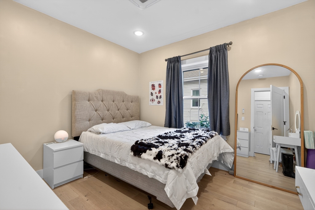 208 Spencer Avenue, Unit 4 Chelsea, MA 02150 - Photo 10 of 24