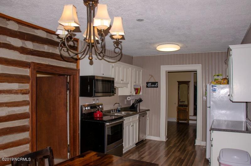 115 Spring Street Littleton, NC 27850 - Photo 18 of 32 20