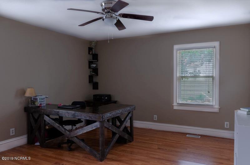 115 Spring Street Littleton, NC 27850 - Photo 7 of 32 9