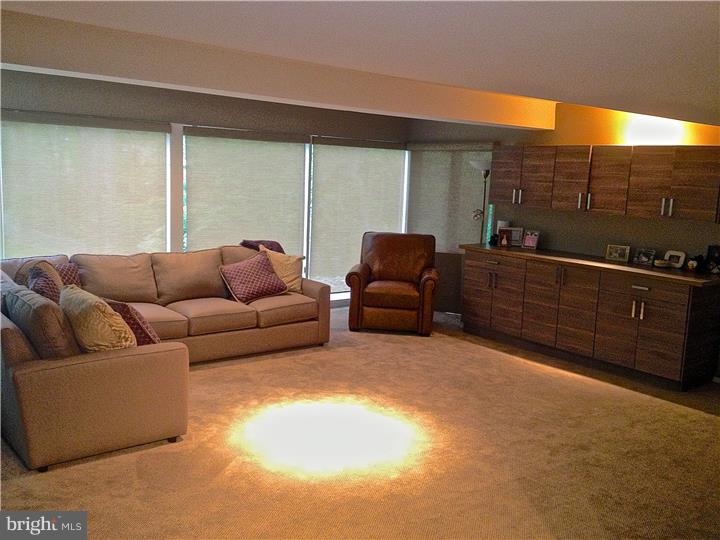 1334 Valley Road Villanova, PA 19085 - Photo 17 of 24 Living Room