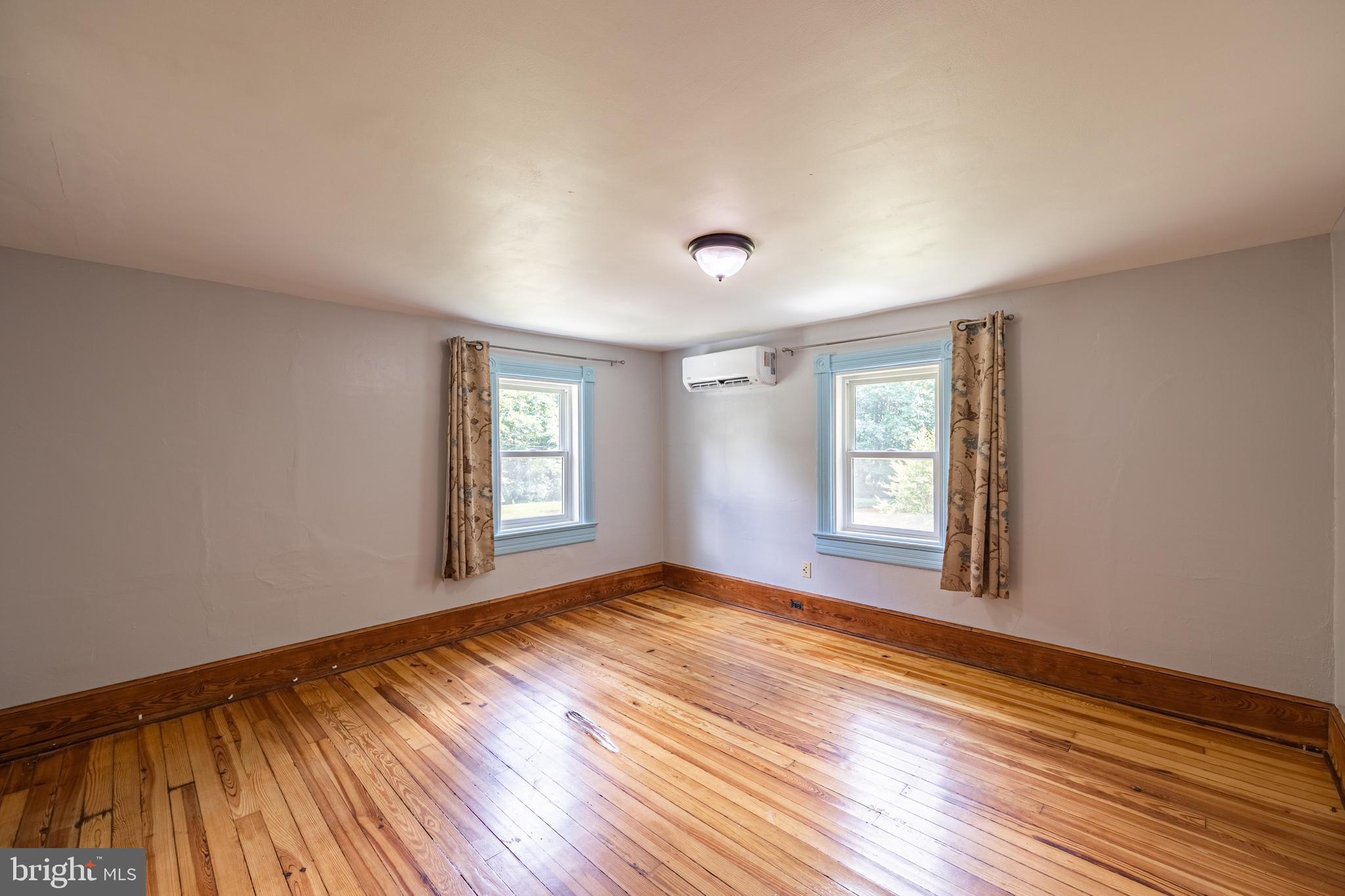 24060 New Mountain Road Aldie, VA 20105 - Photo 24 of 57 Primary bedroom with great views