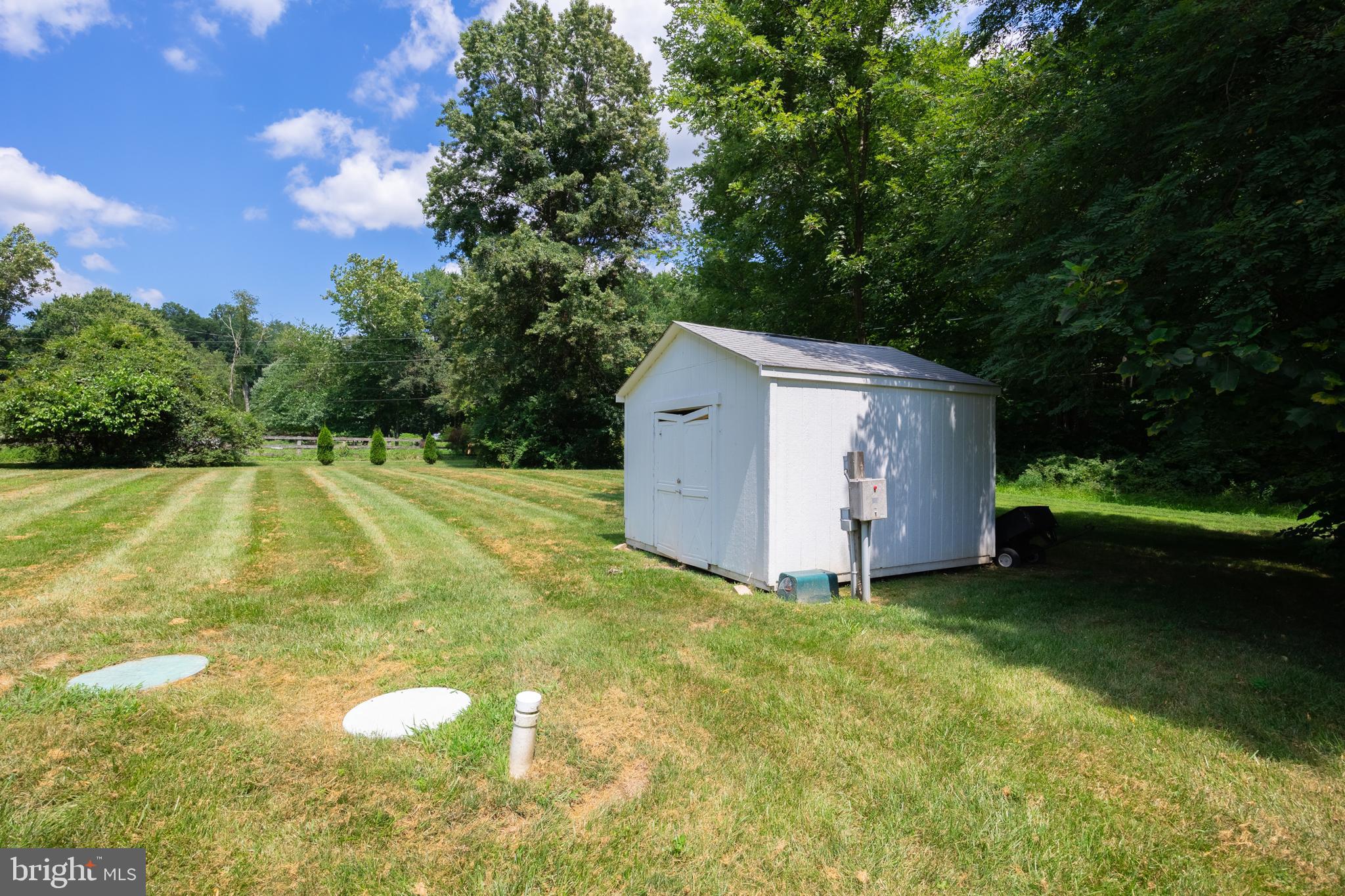 24060 New Mountain Road Aldie, VA 20105 - Photo 48 of 57 Large storage shed