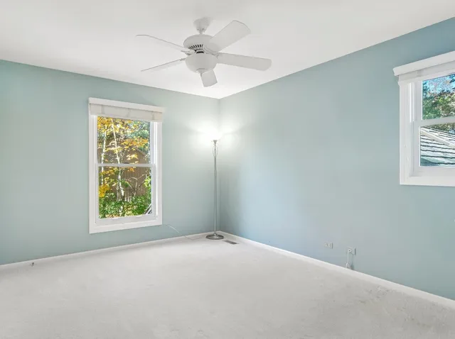 $995,000 | 205 Bradford Court, Lake Bluff, IL 60044