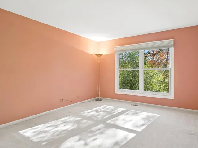 $995,000 | 205 Bradford Court, Lake Bluff, IL 60044