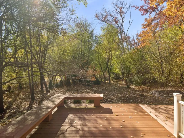 $995,000 | 205 Bradford Court, Lake Bluff, IL 60044