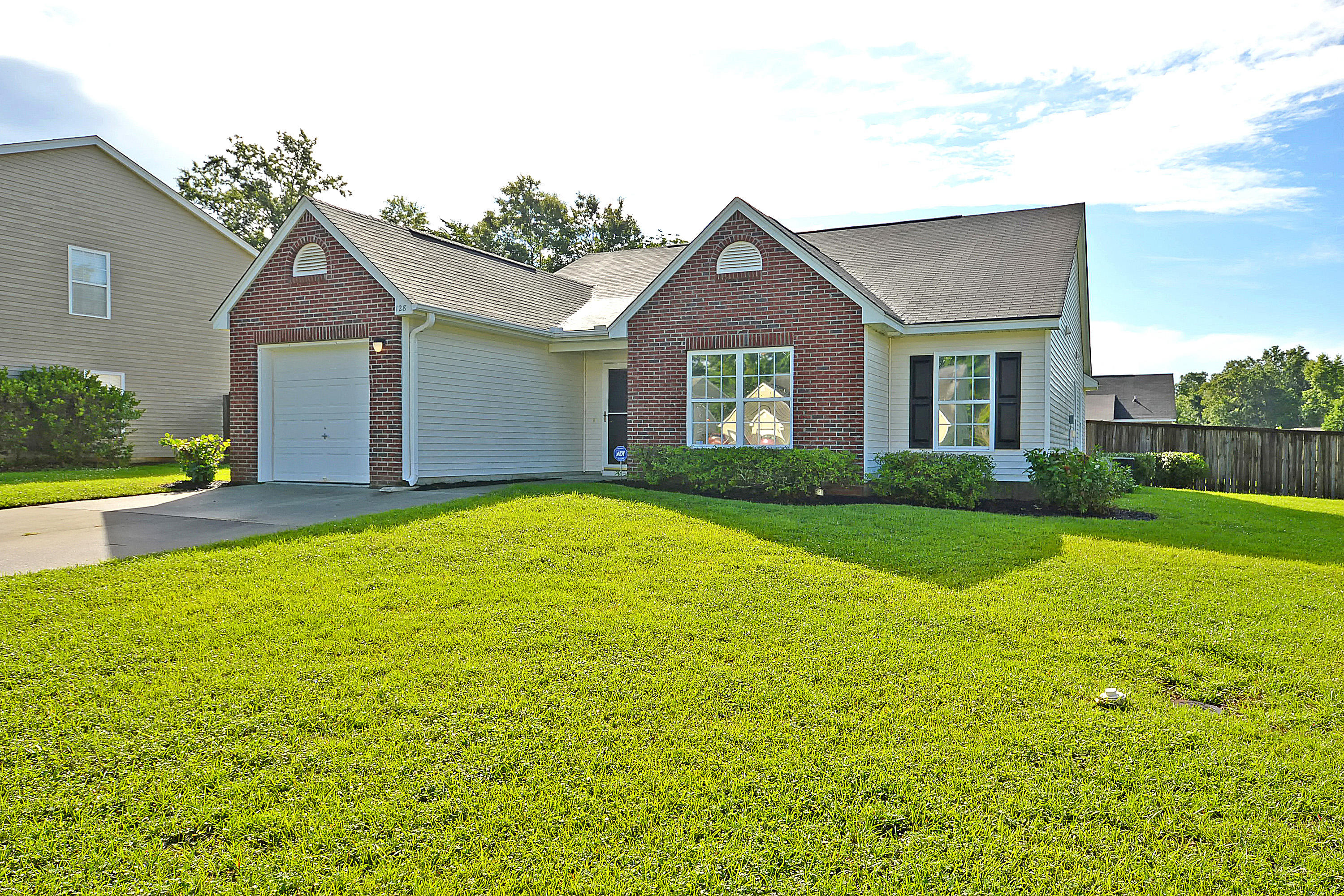 128 Old Tree Road Goose Creek, SC 29445 - Photo 3 of 27 DSC_0235 copy