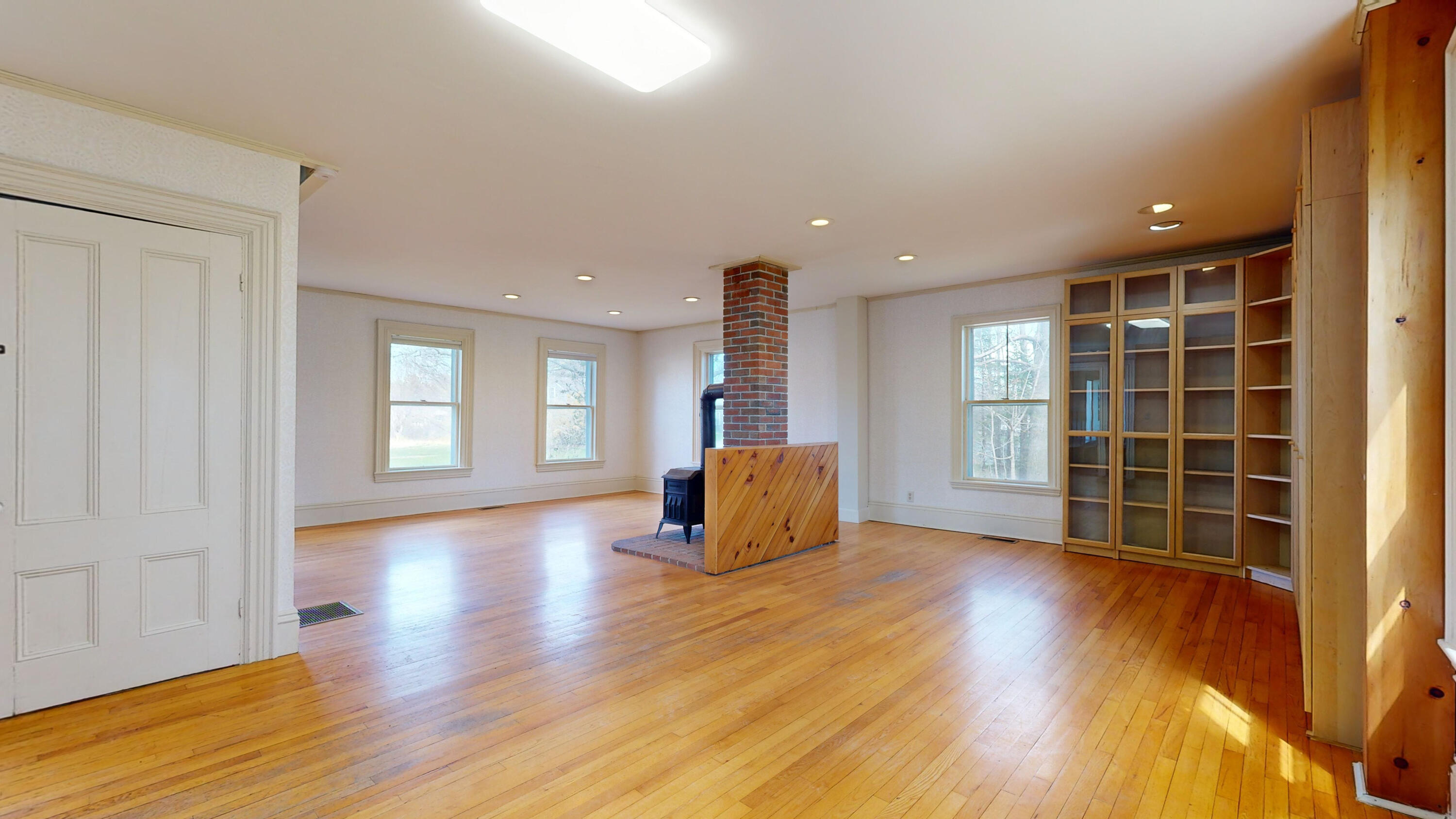 879 River Road Tenants Harbor, ME 04860 - Photo 20 of 58 879-River-Road-05072024_153511