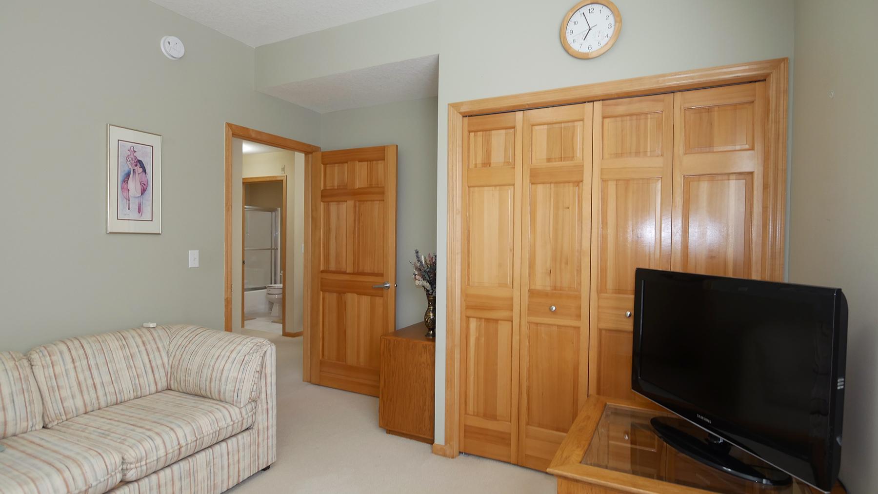 8292 Labont Way, Unit 200 Eden Prairie, MN 55344 - Photo 38 of 45 Gallery Image 38