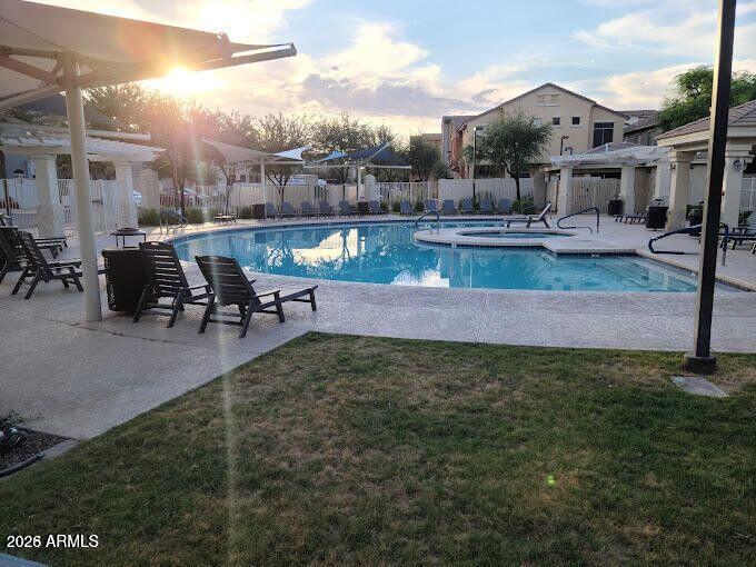 2402 East 5th Street, Unit 1646 Tempe, AZ 85288 - Photo 27 of 37 an outdoor space with garden view