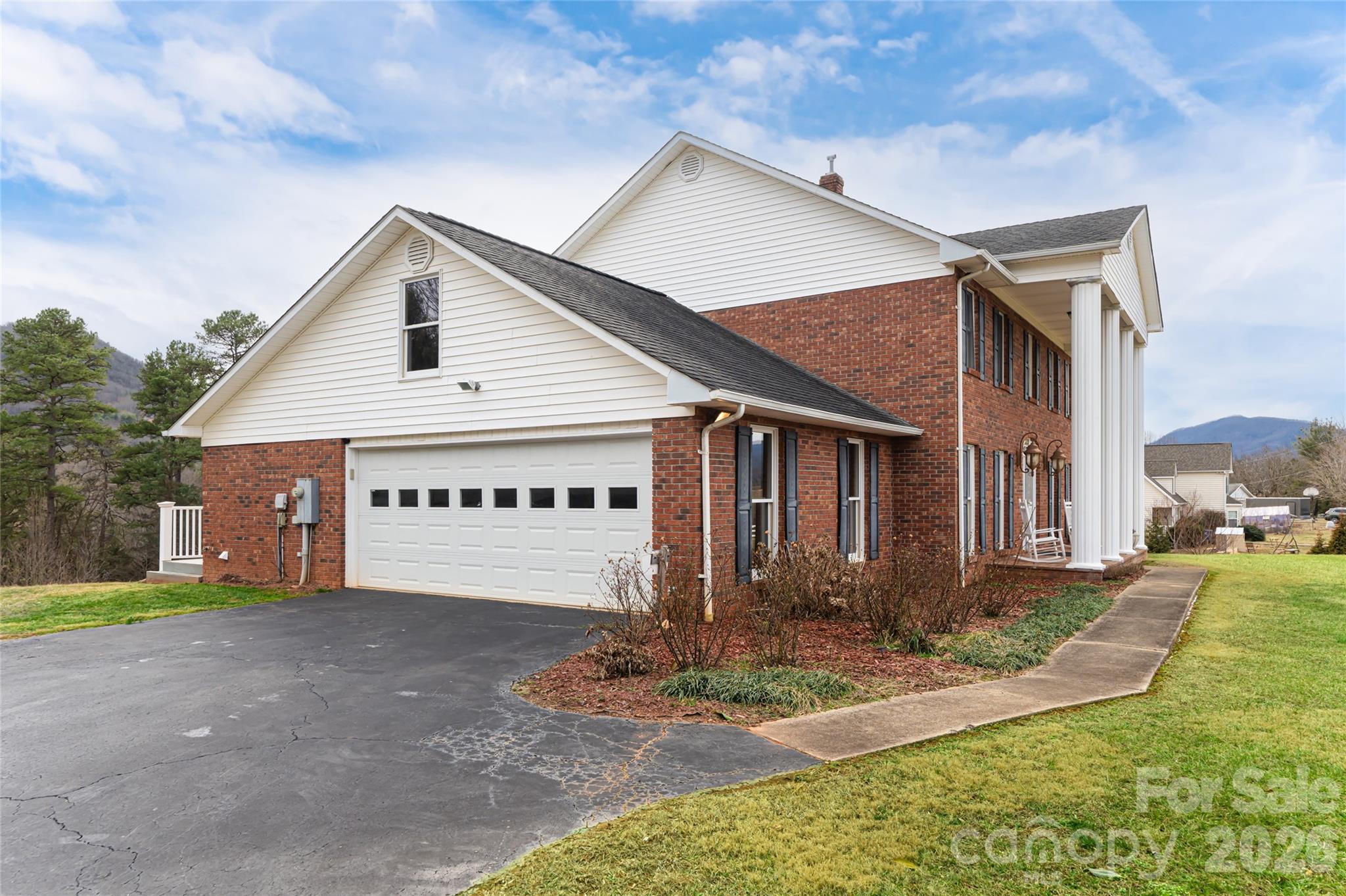 308 Gouges Branch Road Leicester, NC 28748 - Photo 4 of 47