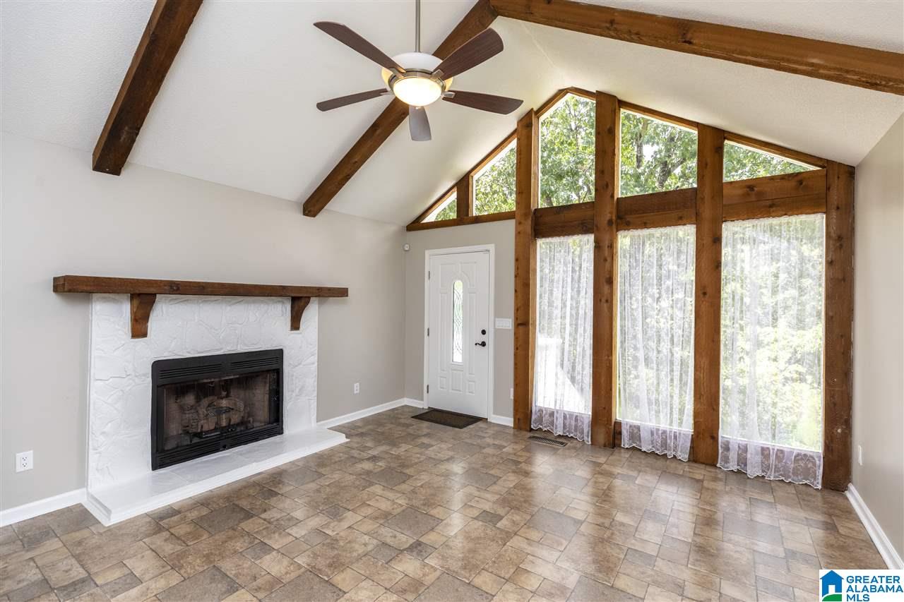1655 Thomas Loop Road Gardendale, AL 35071 - Photo 3 of 44
