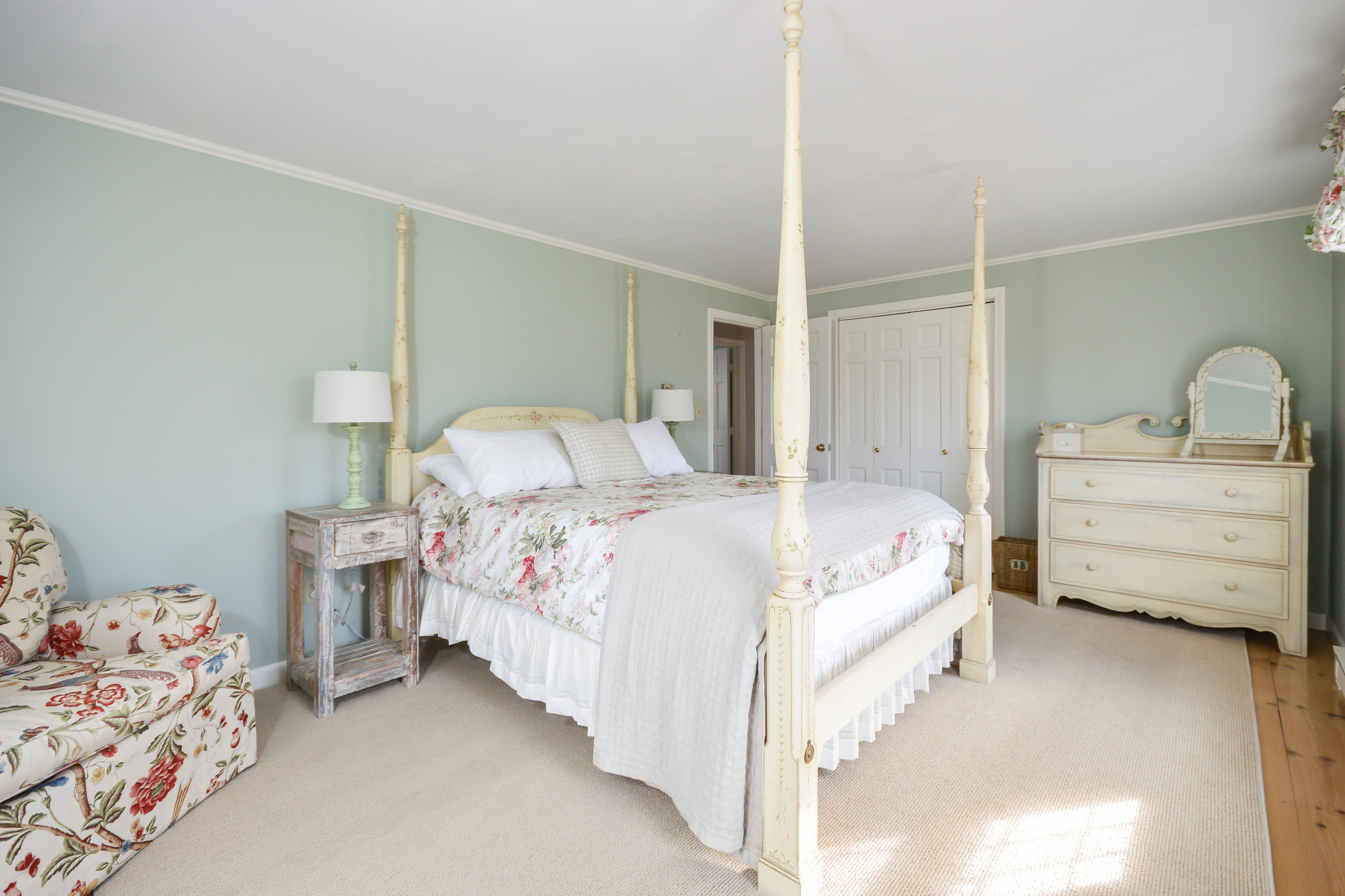 1 Parson Lane Nantucket, MA 02554 - Photo 24 of 31 017-Bedroom-3730805-large