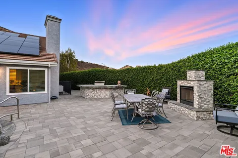$1,950,000 | 29608 Woodbrook Drive, Agoura Hills, CA 91301