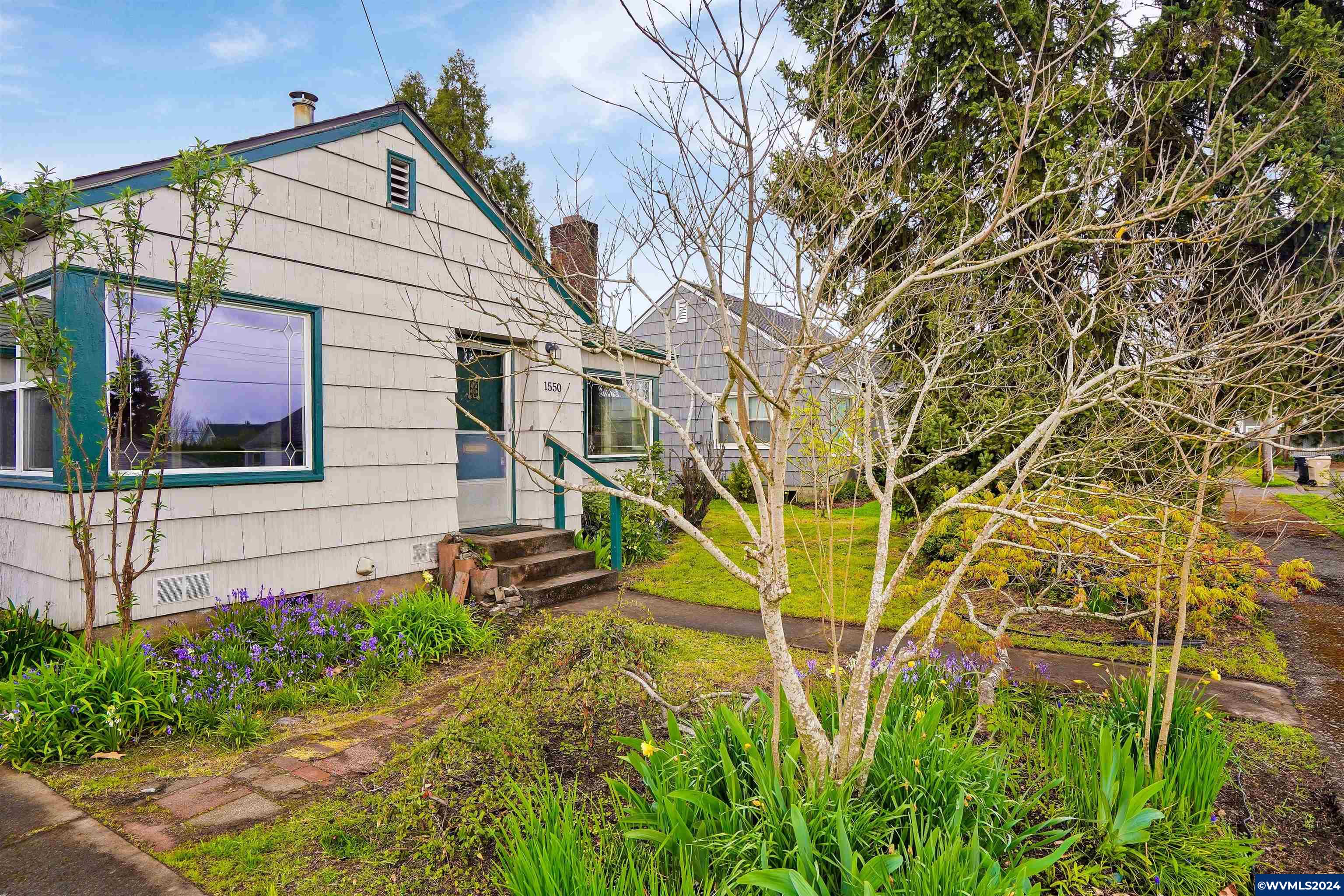 1550 Southwest Liberty Street Albany, OR 97321 - Photo 3 of 32