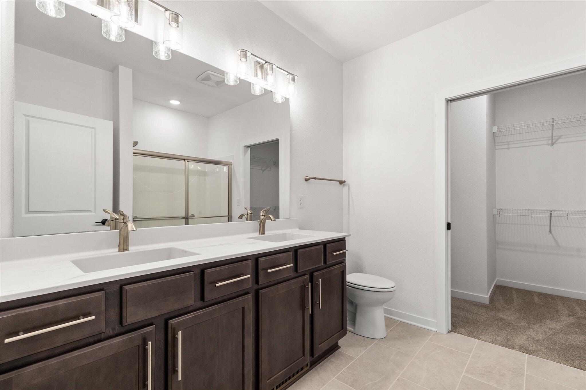 W204-n17685 Laurel Place, Unit 801 Jackson, WI 53037 - Photo 14 of 24 W204 N17685 Laurel Pl 14 Primary Bathroo