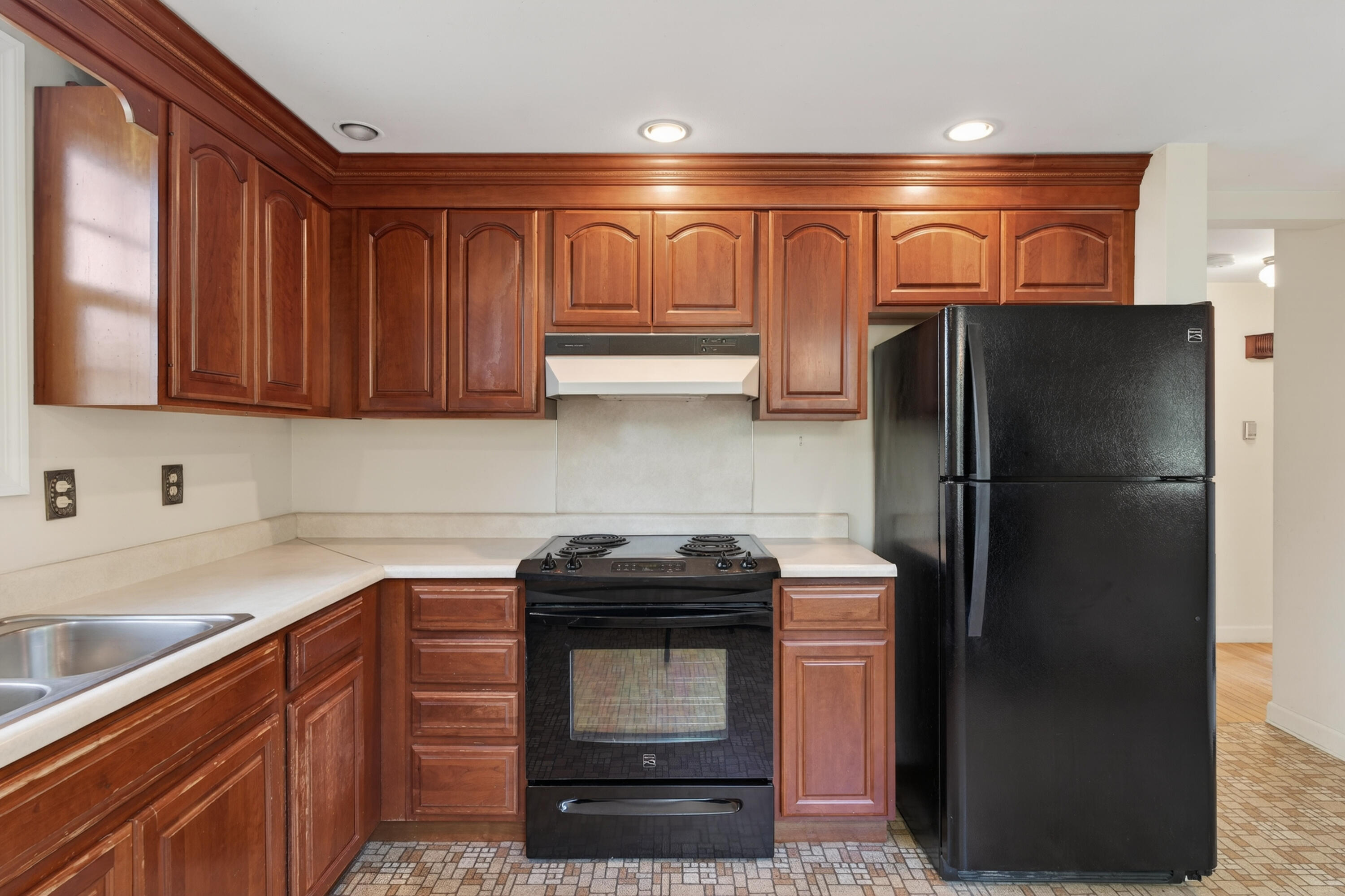 53 Springwood Road South Portland, ME 04106 - Photo 9 of 25 27_53 Springwood Rd,_Morneau Studios