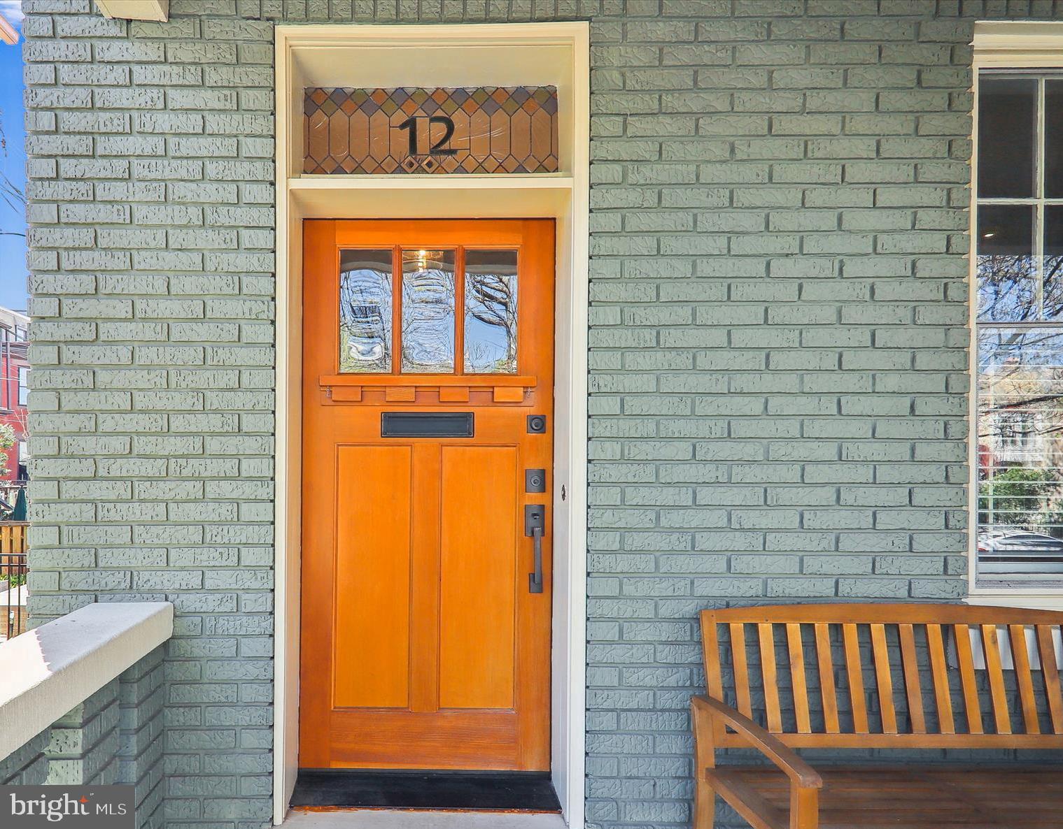 12 8th Street Northeast Washington, DC 20002 - Photo 4 of 56 Come on in!