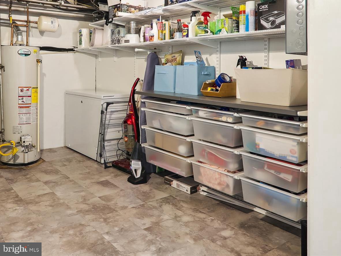 12 8th Street Northeast Washington, DC 20002 - Photo 50 of 56 More Storage!