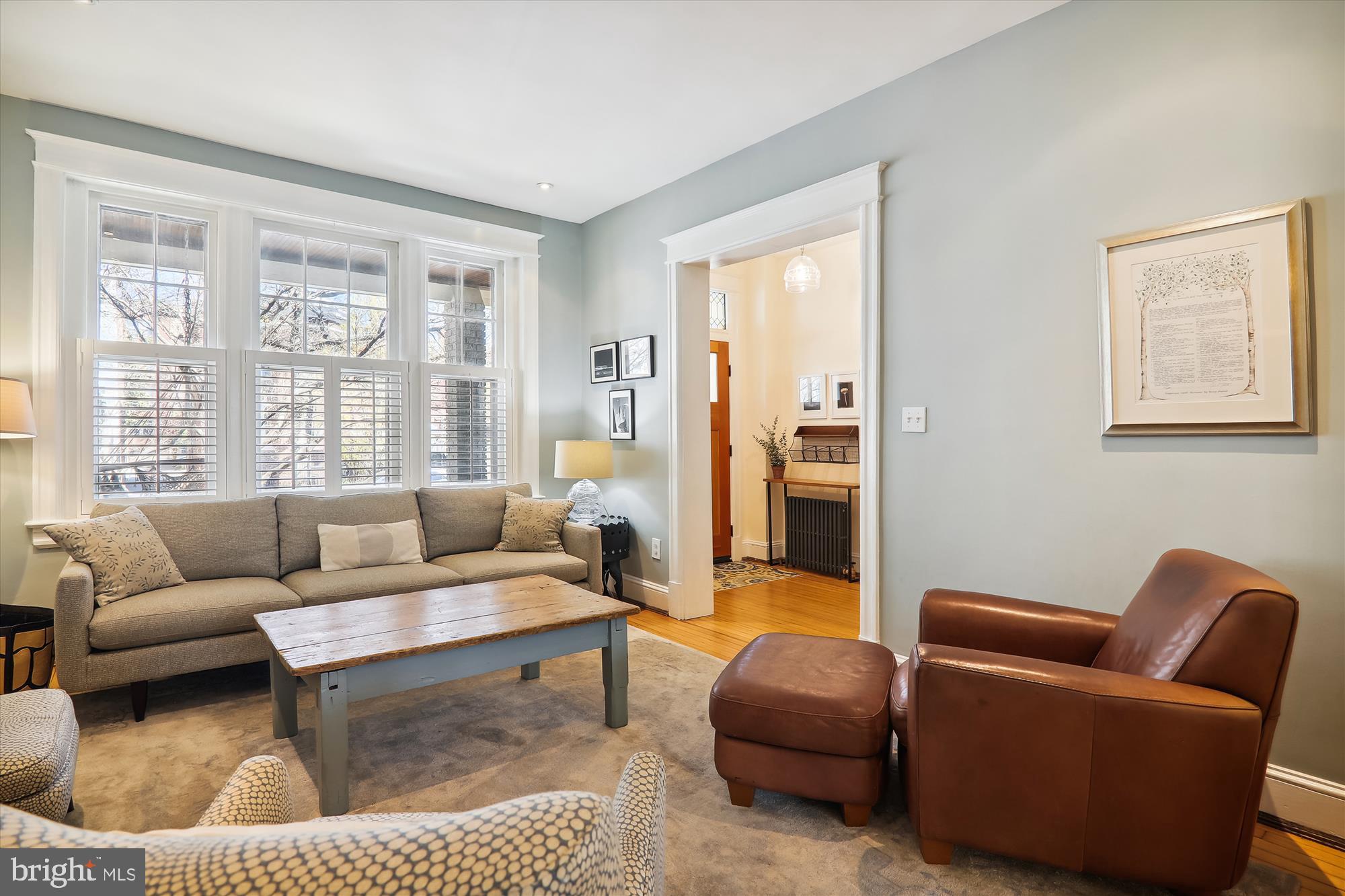 12 8th Street Northeast Washington, DC 20002 - Photo 9 of 56 Living Room