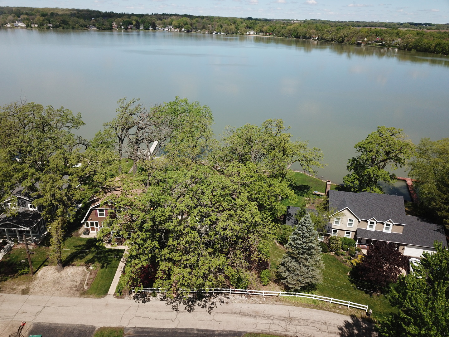 4506 West Lakewood Road McHenry, IL 60050 - Photo 12 of 60