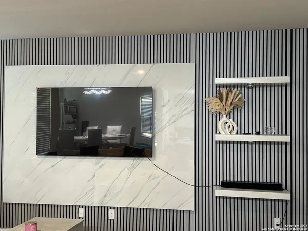 $1,895 | 9603 Lowline Bridge, San Antonio, TX 78254