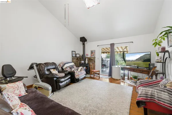 $310,000 | 23685 Marble Quarry Road, Unit 8, Columbia, CA 95310