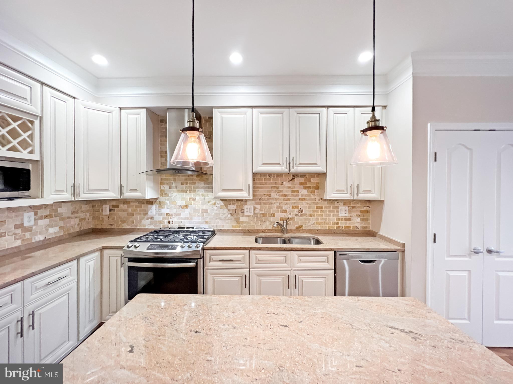 59 R Street Northeast, Unit 1 Washington, DC 20002 - Photo 12 of 35