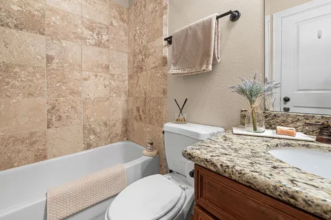 $555,000 | 821 Lester Street, Houston, TX 77007