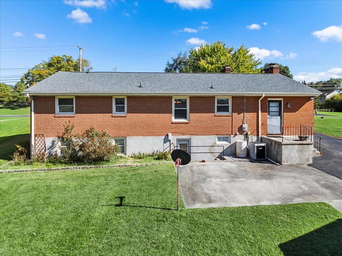 7612 Barrens Road Roanoke, VA 24019 - Photo 47 of 66 46-DJI_20261006110201_0008_D