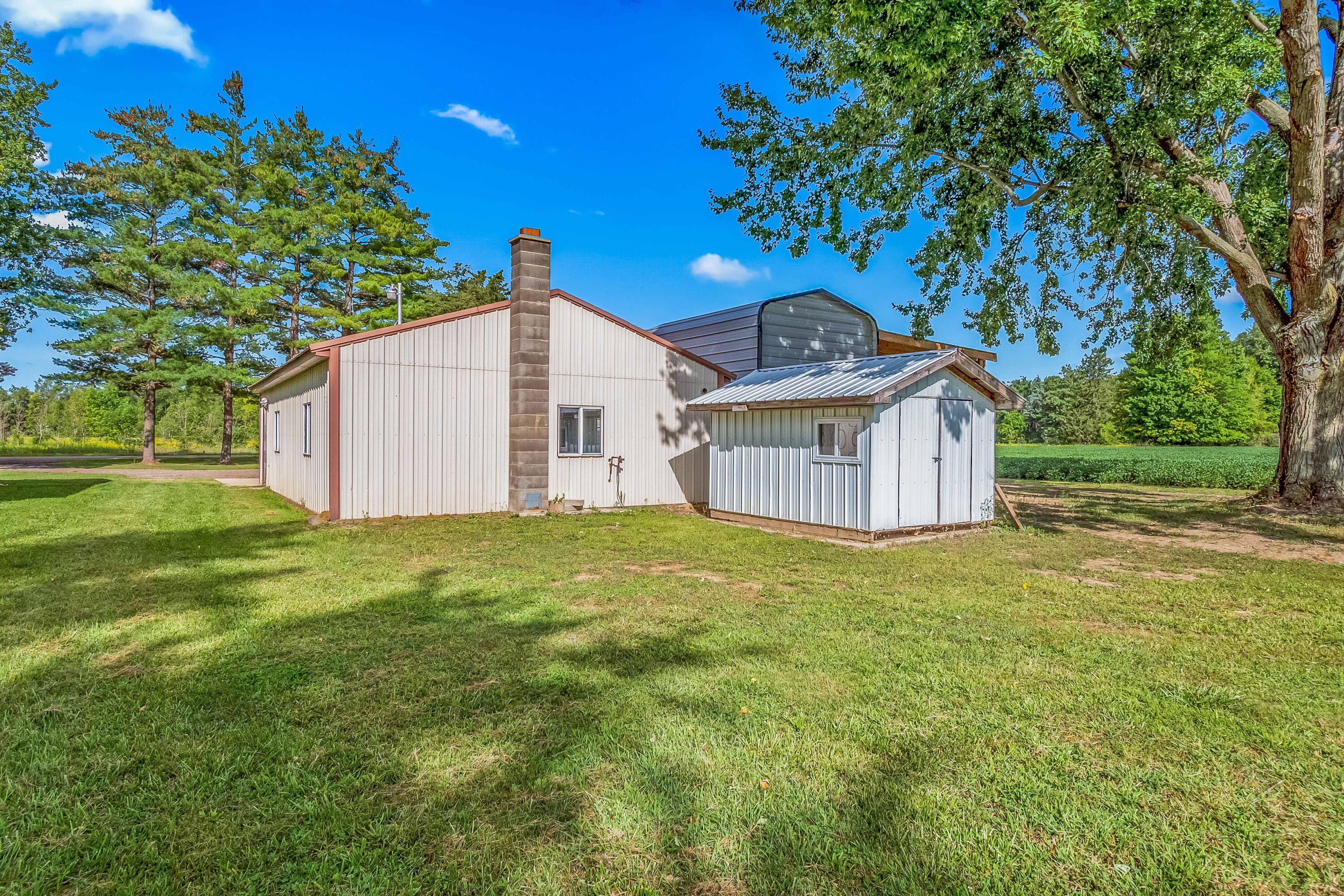 1073 Bell Road Coldwater, MI 49036 - Photo 8 of 22 IMG_6752