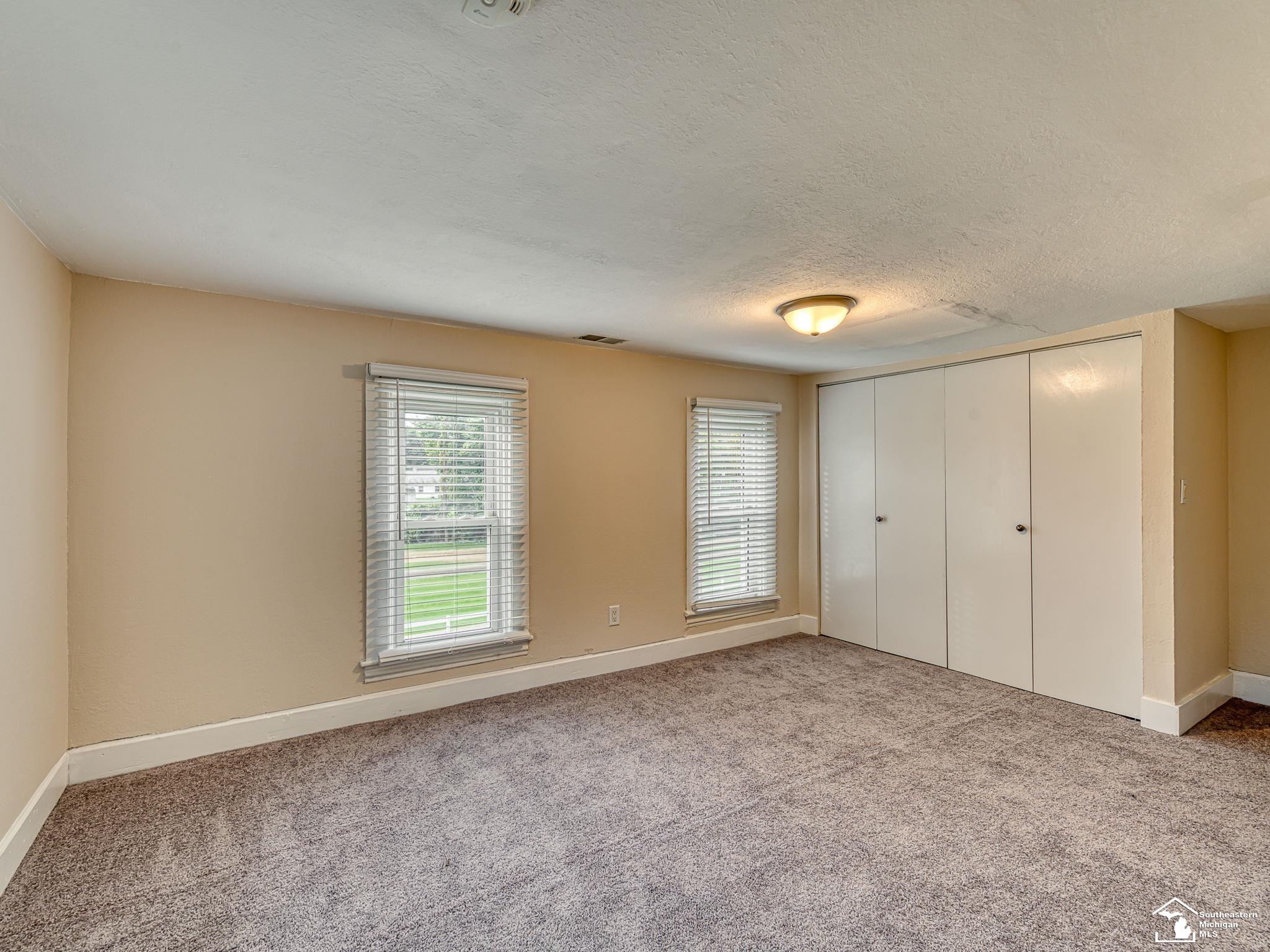 8115 Douglas Road Lambertville, MI 48144 - Photo 26 of 56 Gallery Image 26