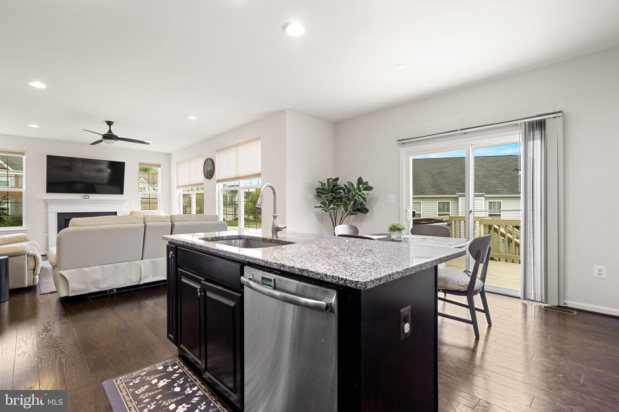 15801 Aerial View Road Woodbridge, VA 22193 - Photo 35 of 38