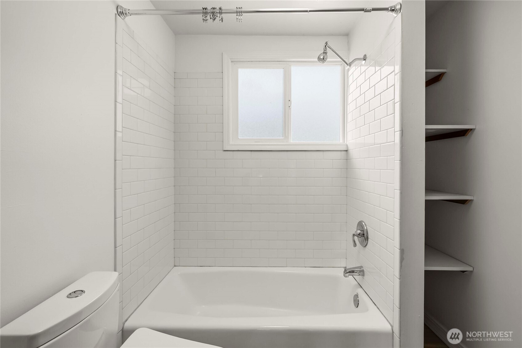 950 North 86th Street Seattle, WA 98103 - Photo 12 of 40