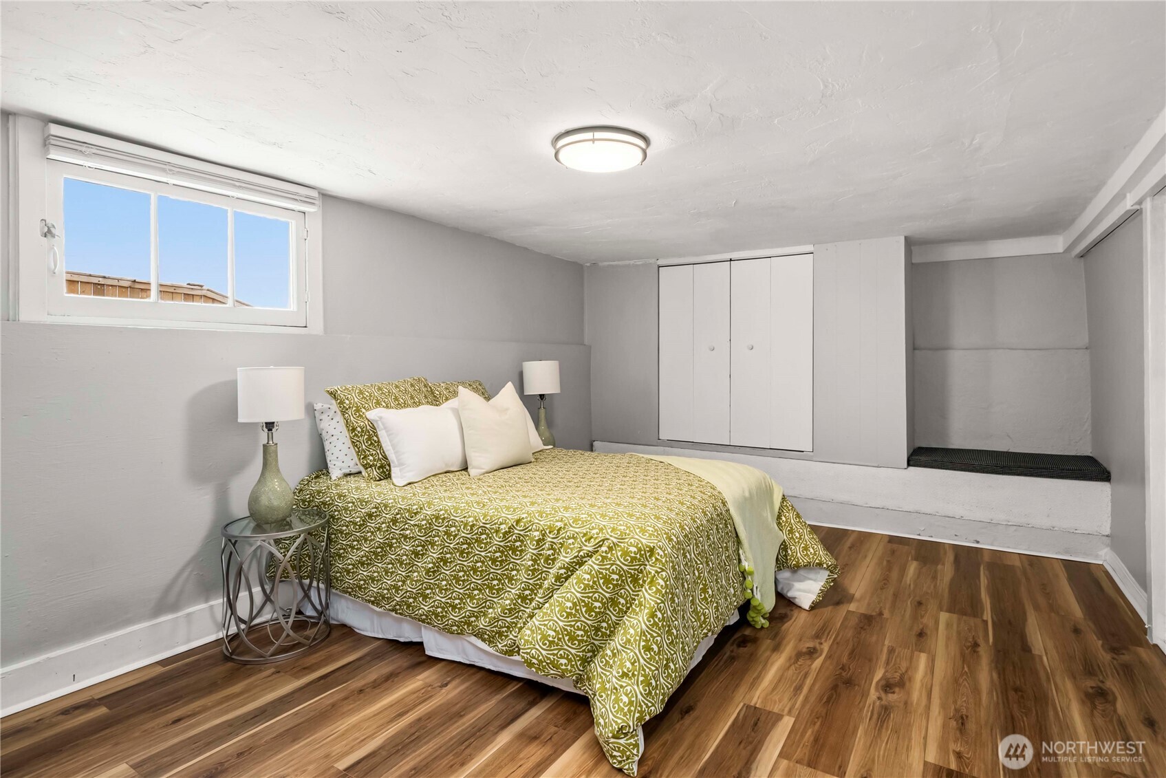 950 North 86th Street Seattle, WA 98103 - Photo 24 of 40