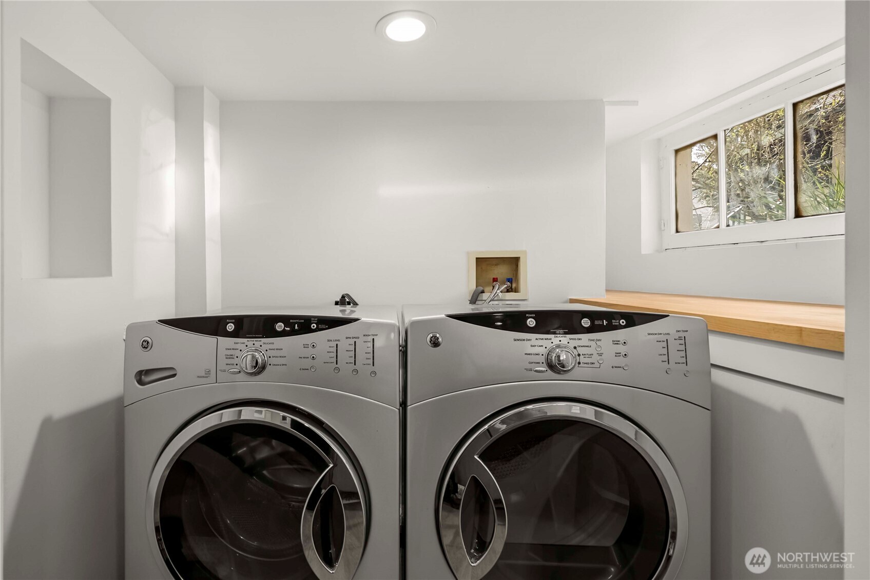 950 North 86th Street Seattle, WA 98103 - Photo 30 of 40