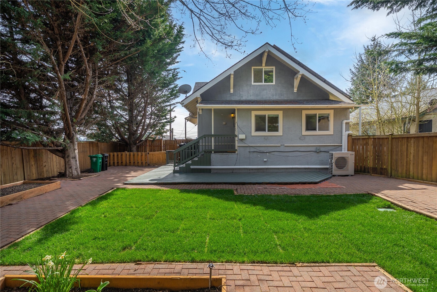 950 North 86th Street Seattle, WA 98103 - Photo 39 of 40