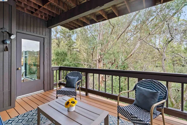 $1,450,000 | 6425 Zinn Drive, Oakland, CA 94611