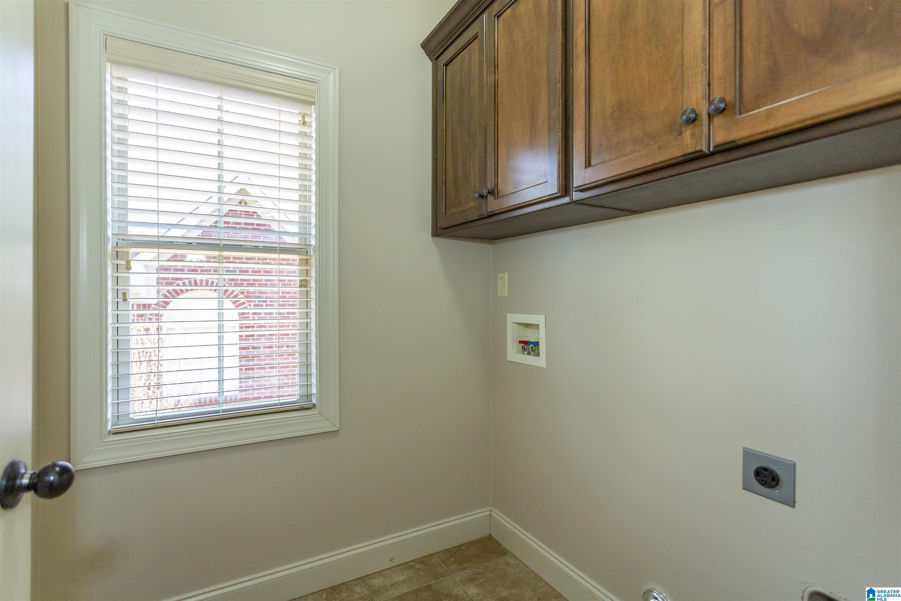 145 Lauchlin Way Pelham, AL 35124 - Photo 15 of 30