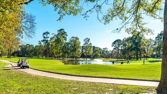 $325,000 | 12800 Melville Drive, Unit B307, Montgomery, TX 77356