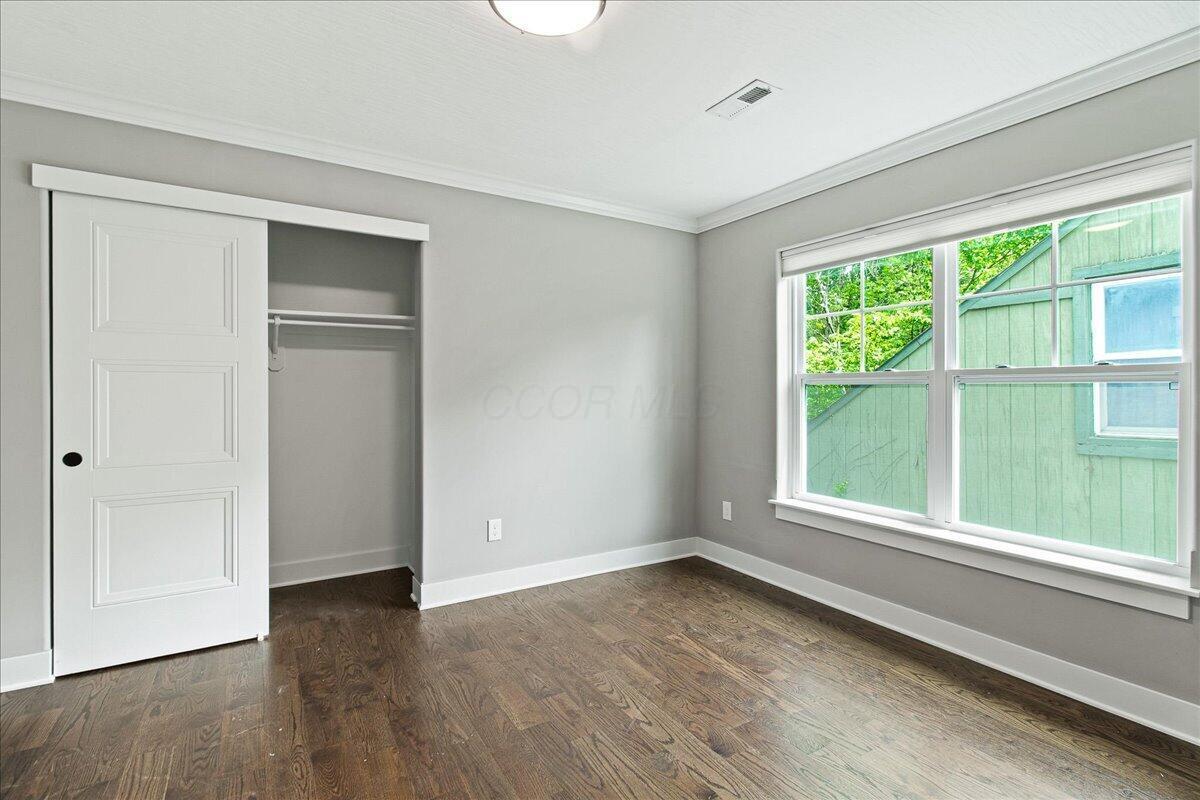 176 East Weber Road Columbus, OH 43202 - Photo 33 of 47 33-33-Bedroom 4