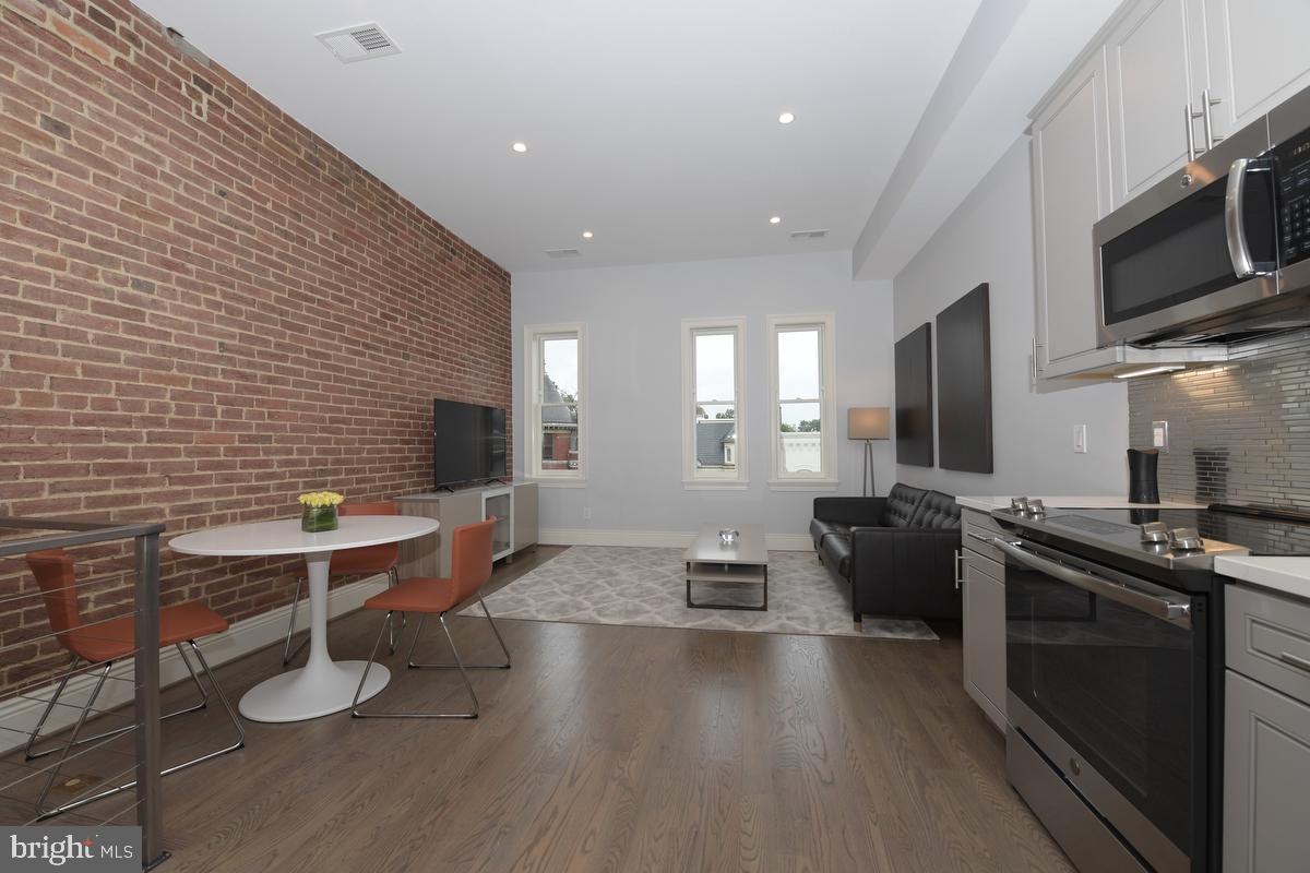 416 A Street Southeast, Unit 3 Washington, DC 20003 - Photo 3 of 14