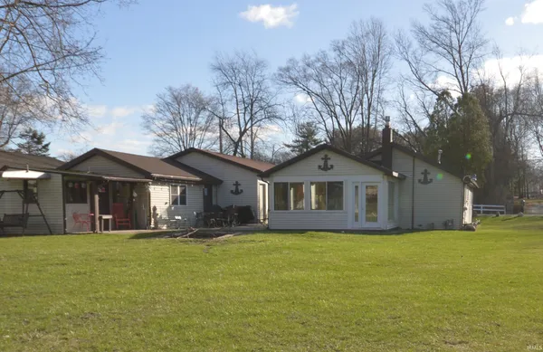 $460,000 | 4669 North Underwood Road, Walkerton, IN 46574