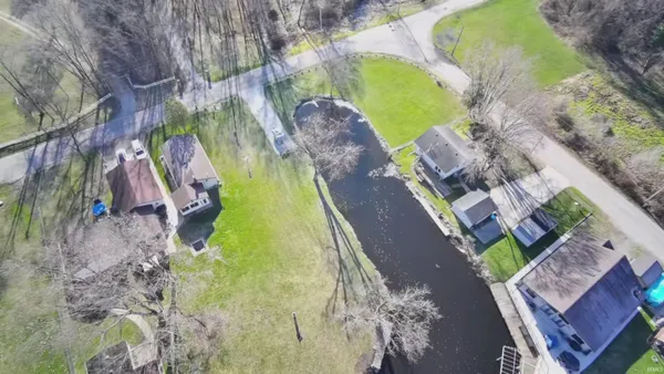 $460,000 | 4669 North Underwood Road, Walkerton, IN 46574