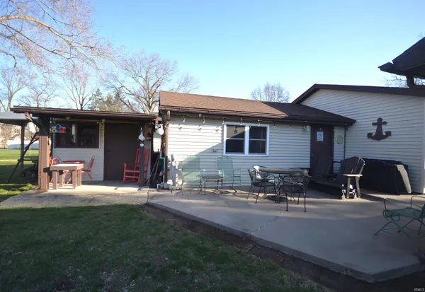 $460,000 | 4669 North Underwood Road, Walkerton, IN 46574